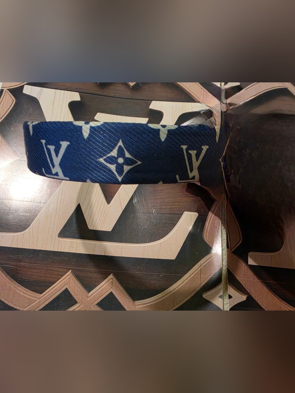 Designer Fashion Navy Monogram Headband LV - Picture 6 of 6